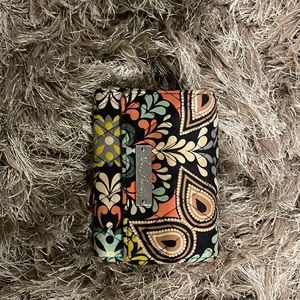 lightly used selling because i have to many